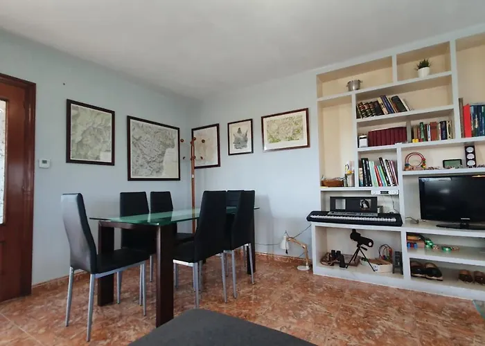 Villa Lola - Casa con Futbolín-Billar-Diana - 6pax