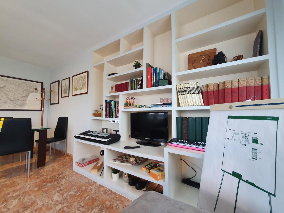 Сasa de vacaciones Lola - Casa Con Futbolín-billar-diana - 6pax