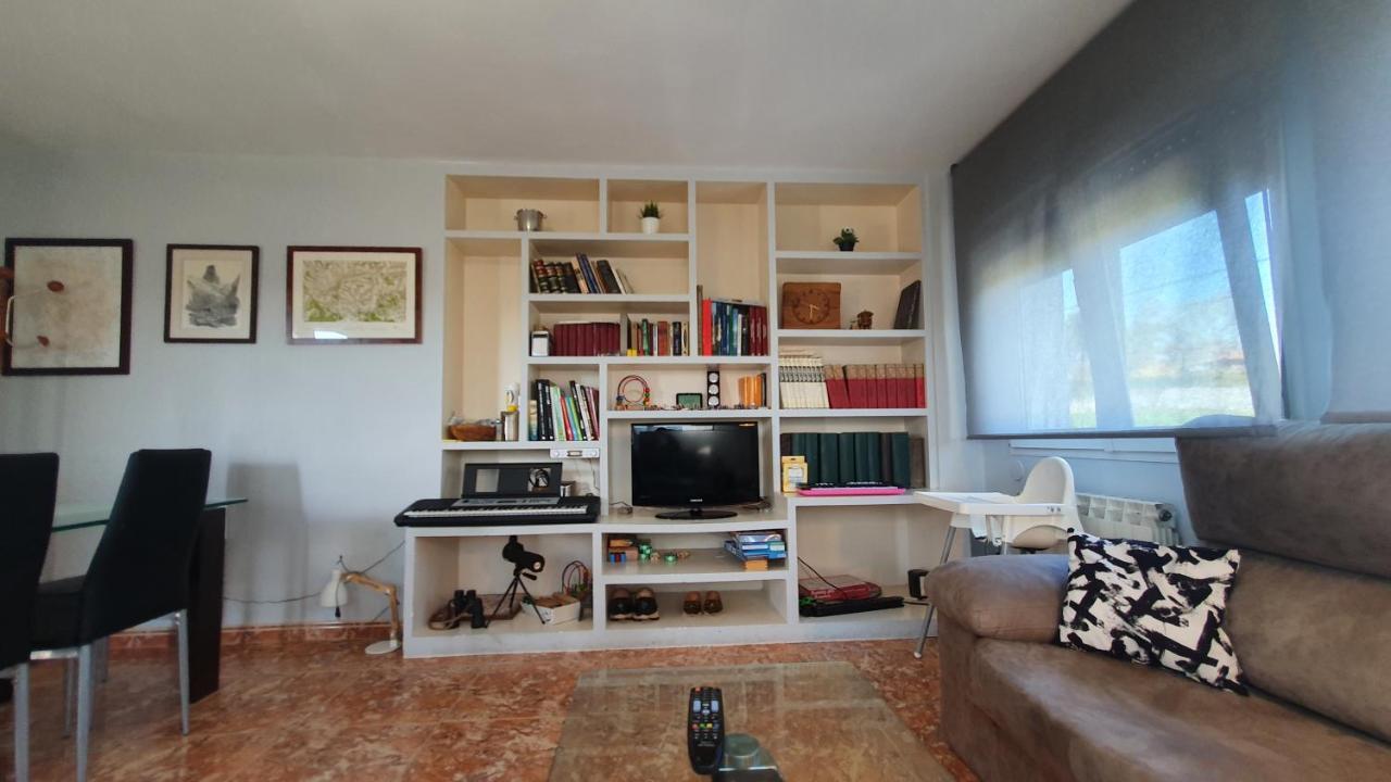 Сasa de vacaciones Lola - Casa Con Futbolín-billar-diana - 6pax *